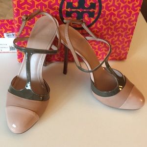 Tory Burch color blocked t-strap pump size 11